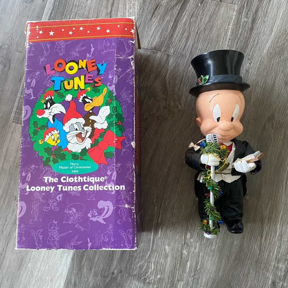 NWOT Vintage 1997 Very Rare The Clothique Collection Loony Tunes Elmer F…